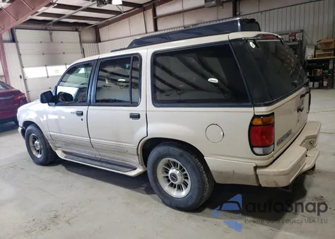 1996 Ford Explorer from USA, damaged, VIN 1FMDU34X1TZA61741